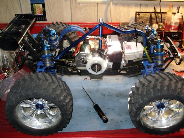 LST2/M.M.M.2200/Cen Wheels