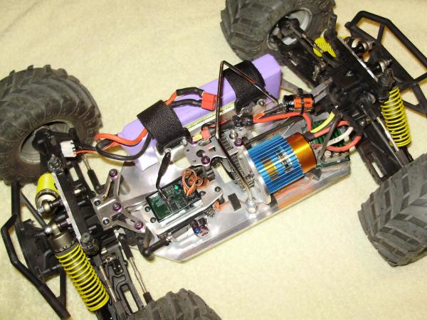 Lightning Stadium 10/M.M.-Turnigy 2300kv/3s,Ofna shocks