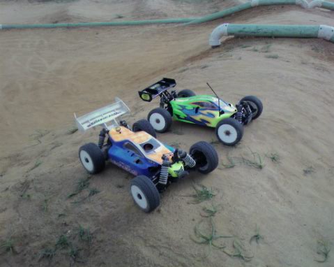 ED's losi 8E